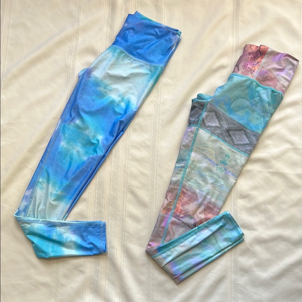 Teeki boutique yoga  leggings both are in like new condition no flaws Sz small